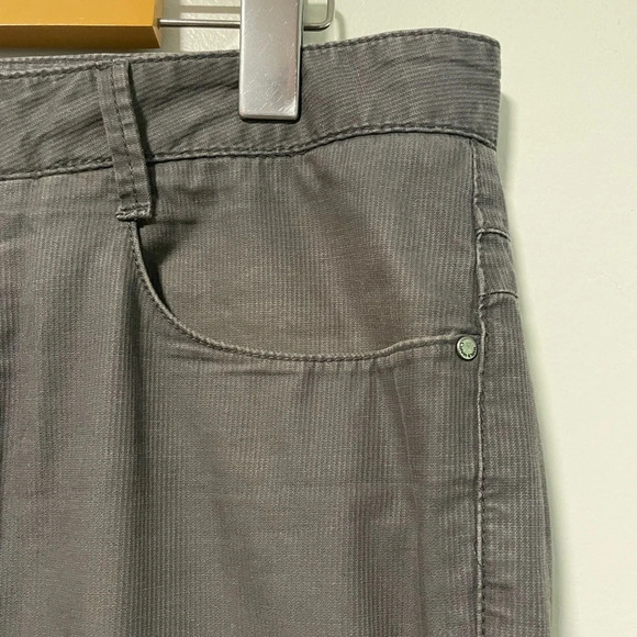 Calvin Klein Men’s Grey  Chino Pants - 33x34 - Picture 3 of 9